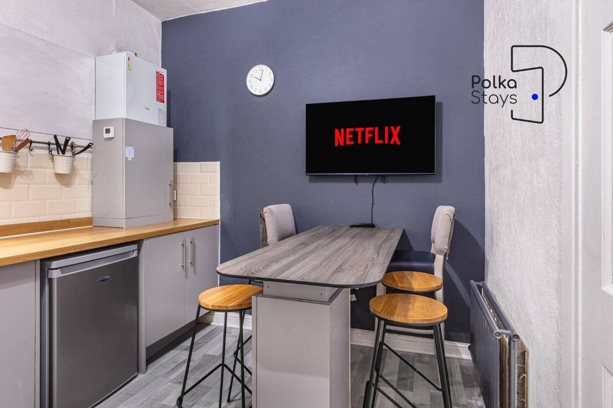 Polkadot Winter Gardens - Large Modern Apartments In Blackpool By Polkastays ภายนอก รูปภาพ