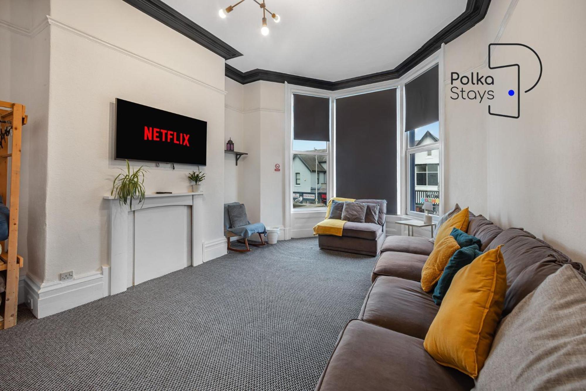 Polkadot Winter Gardens - Large Modern Apartments In Blackpool By Polkastays ภายนอก รูปภาพ